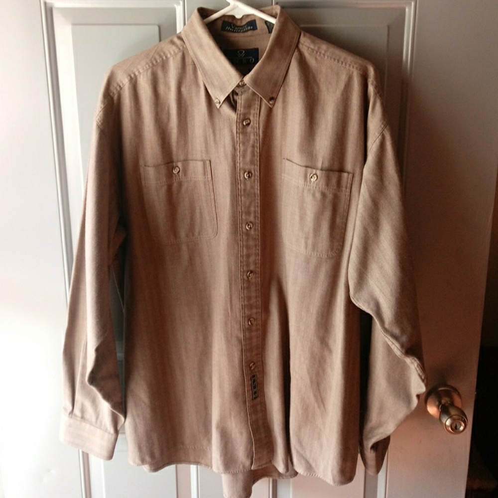 Men's shirt
